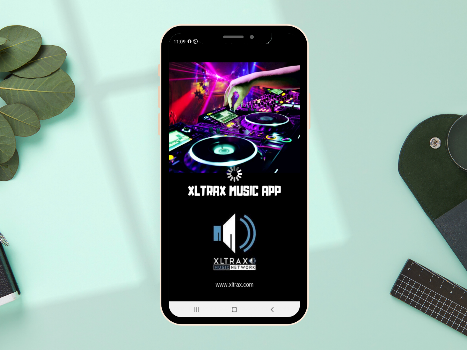 Build a streaming APP for your radio station Radiosolution